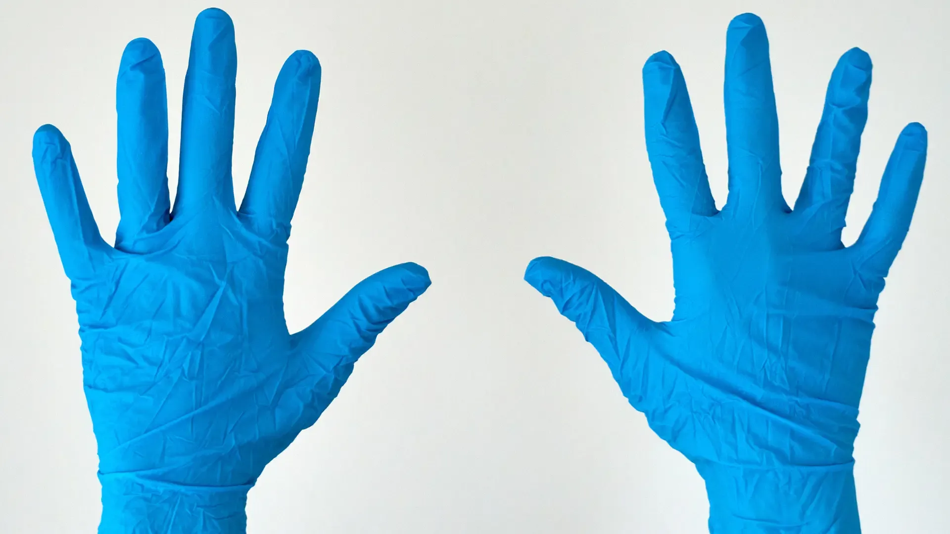 Professional cleaning gloves.webp